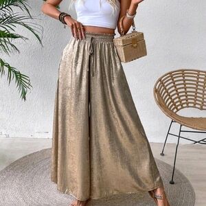 SHEIN Gold Metallic Skirt